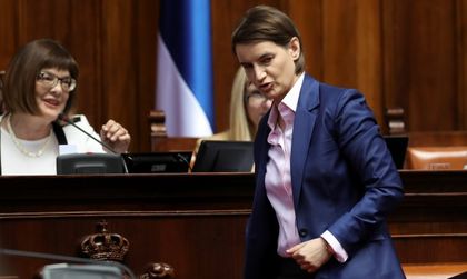 Ана Бърнабич е новият премиер на Сърбия
