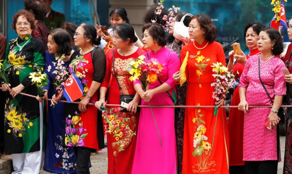 Стотици жени от Северна Корея продадени като роби и съпруги в Китай