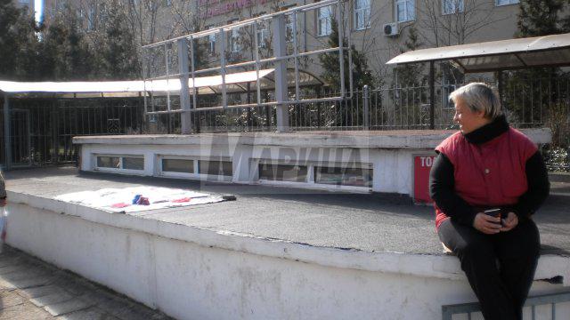 Ново! Мартеници от покрива на тоалетна