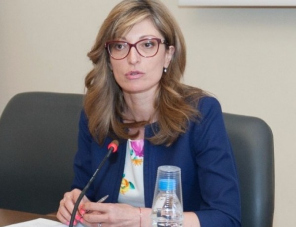 Екатерина Захариева: В документа, предложен от президентското, има притеснителни елементи!