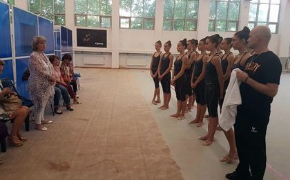 Открит урок проведе новият ансамбъл