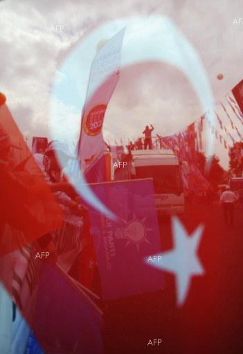 Anadolu Agency: Турция отговори на терористична атака срещу войници в Африн