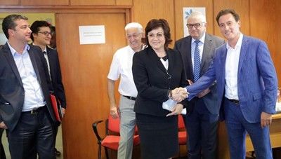 Нинова след срещата с КРИБ: Европарите свършват през 2020 г. Нужно ни е родно производство
