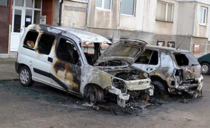 Някой пали коли в Хасково, изгоря пловдивски "Голф"