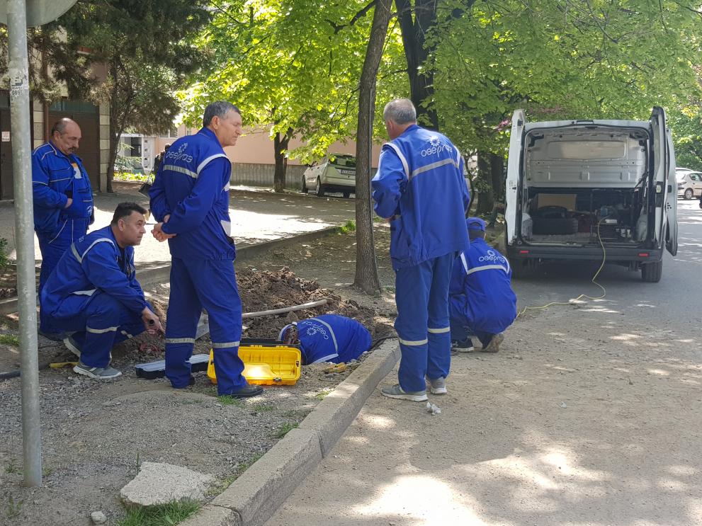 Спука се газопроводна тръба в Стара Загора (СНИМКИ)