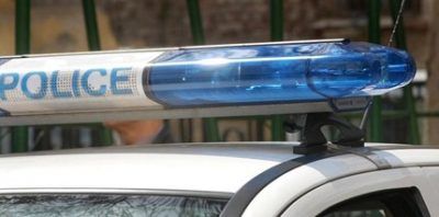Полицията издирва 78-годишен баща, прострелял сина си след скандал в село Ропот