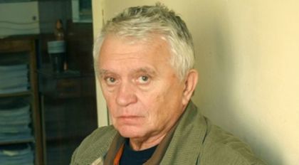 Авторът на “Незабрава” отказа на банка