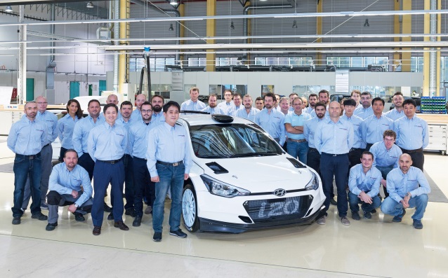 Hyundai Motorsport достави първото Ново поколение i20 R5 на клиентски отбор