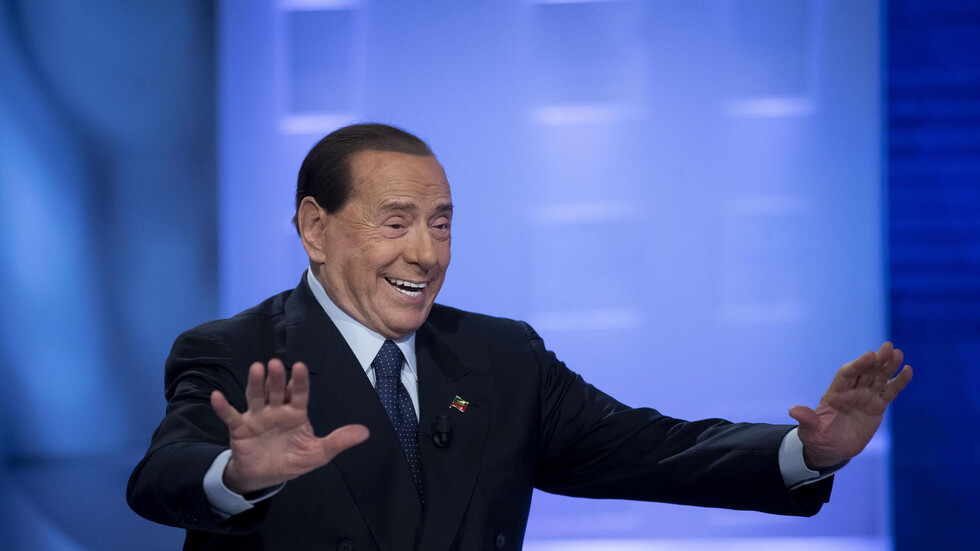 Силвио Берлускони е в болница след операция на херния