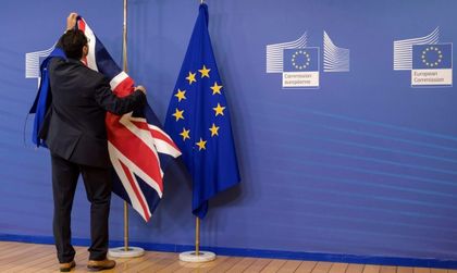 Свободно придвижване след Brexit? В разрез с референдума!
