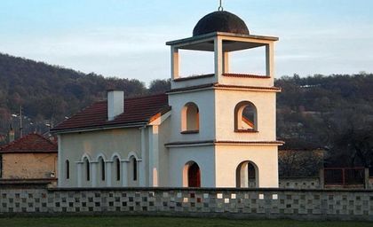 В Куртово освещават храм „Свети Йоан Предтеча”