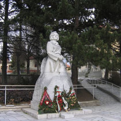 Пазарджик: Паметта на Вела Пеева ще бъде почетена във Велинград на 3 май