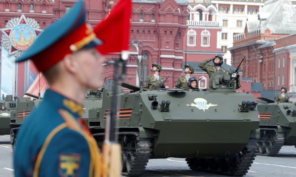 След нова война няма да има кой да марширува на парада