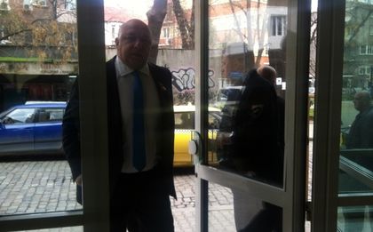 Кралев на среща с Михайлов, обсъждат Висшата лига