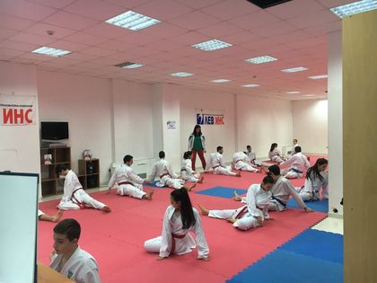 Каратеките ни в открит спаринг преди Европейското