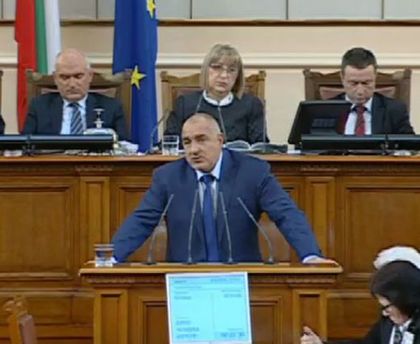 Борисов: Ще строим затвори за бежанците