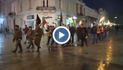 Изгориха копие на Ньойския договор в Русе
