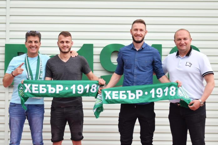 Хебър представи Везалов и Ангелов, целта е Първа лига