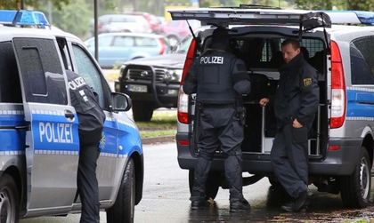 Арест за трима в Германия заради връзки с радикализиран сириец