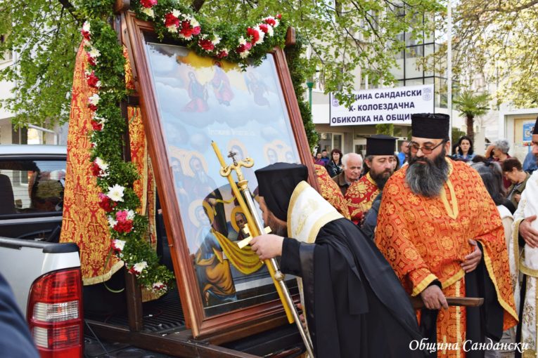 Колоездачна обиколка и литийно шествие за празника на Сандански