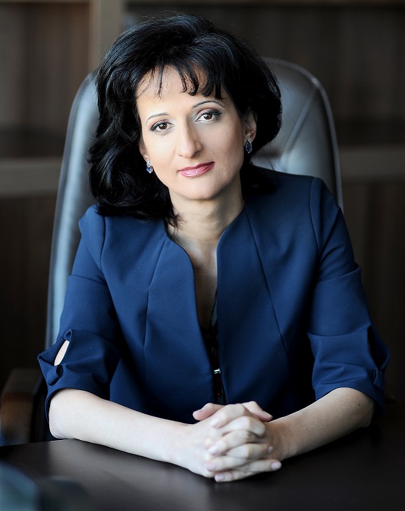 Председателят на Комисията за финансов надзор Карина Караиванова депозира оставката си