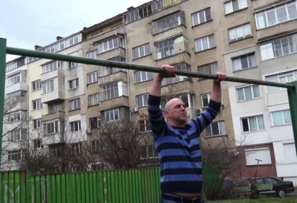 Светльо Витков прие атлетичното предизвикателство на президента Радев! Предизвика и.. (ВИДЕО)