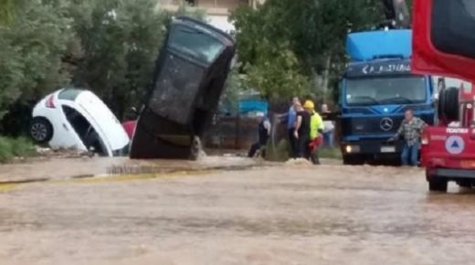 Потоп в Атина взе жертви (видео)