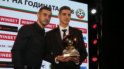 Андерлехт следи ситуацията около Кирил Десподов