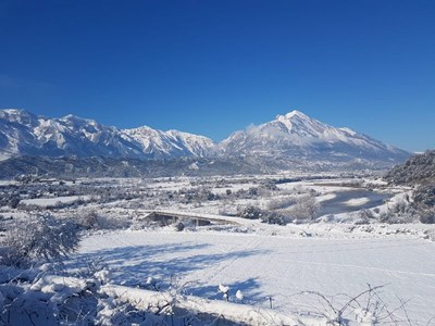 Студът в Албания взе още една жертва