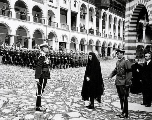 Монаси крият половин век реликви от погребението на цар Борис Трети