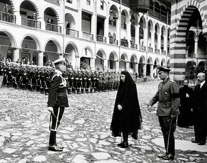 Монаси крият половин век реликви от погребението на цар Борис Трети