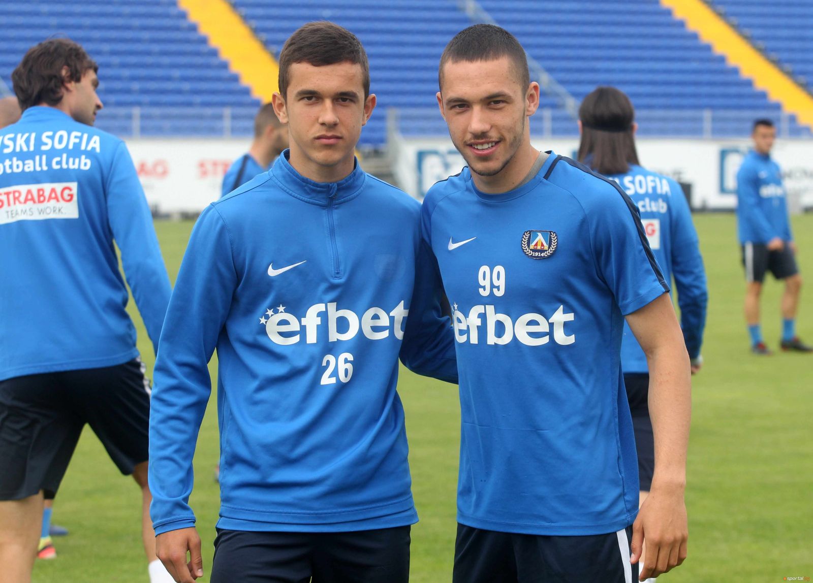 Двама братя се събраха на тренировка в мъжкия тим на Левски