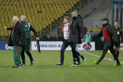 Литекс последва „Левски“, поиска съдействие от БФС