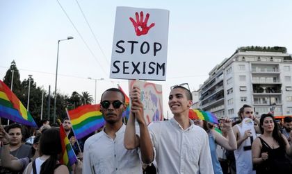 Турските власти забраниха гей парада в Истанбул