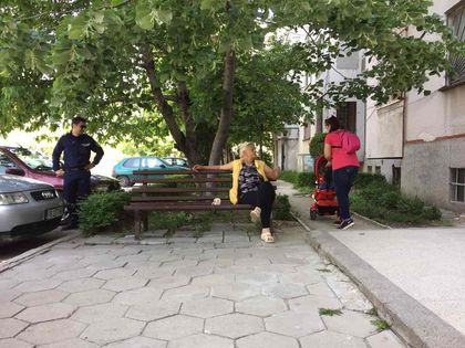 Леля Теменужка се скара на военните: Ако бяха проверили с металотърсач мястото вчера, днес нямаше да има пак паника