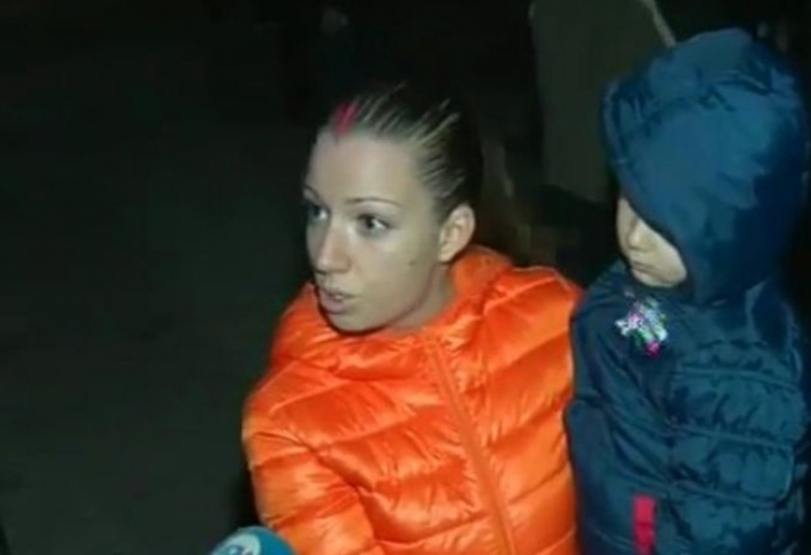 Майки с деца за ужаса в Харманли: Тук е нашето бъдеще, но не сме спокойни, когато вървим по улиците! Те си мислят, че всичко е тяхно! (ВИДЕО)