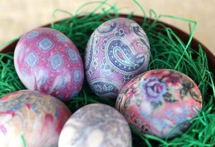 Страхотия: Великденските яйца и козунаци, бъкани с опасни Е-та! Носят астма, гадене и още куп проблеми