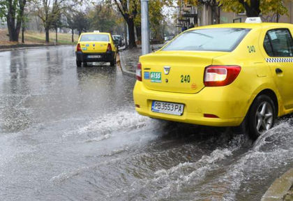 Пловдив под вода (СНИМКИ)