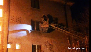 Пожарна влезе в жилището на мъртва от 3 дни (ВИДЕО)
