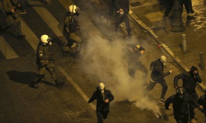 Хиляди на протест в Гърция заради Преспанското споразумение