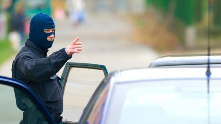 БЪЛГАРИЯ ДА СЕ ПОУЧИ! В Чехия разрешиха на хората да разстрелват терористи