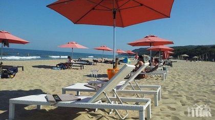 20-годишна се опита да открадне дамска чанта на плаж