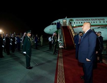 Иран: Грешка на пилота е причината за отклоняването на българския самолет