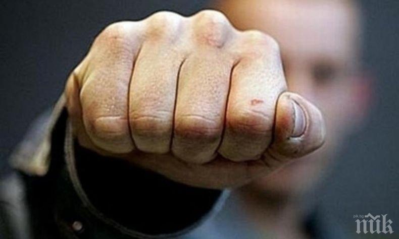 Бял полицай от Чикаго бе признат за виновен за убийството на чернокож младеж