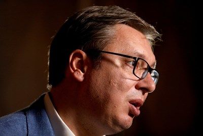 Вучич нареди сръбската армията да бъде поставена в най-висока степен на бойна готовност
