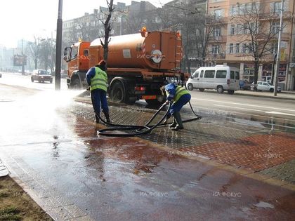 София: Започва миене на улици в столицата