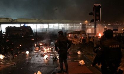Турция в траур! Терористични актове отнеха живота на 29 души