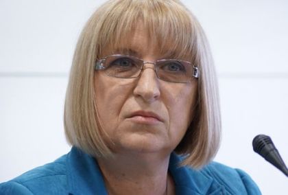 Цецка Цачева: Вчера минах през летището в Брюксел