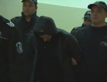 Обвиненият в измама агент на ДАНС остава в ареста