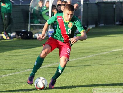 Левски U17 с първа победа след разгром над Левски-Раковски, Мартин Петков избухна с четири гола